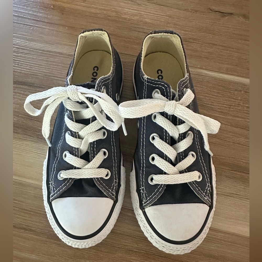 Converse All Star Chuck Taylor 12.5 Kids